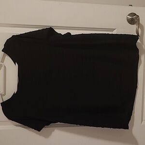 Simply Vera Wang black top